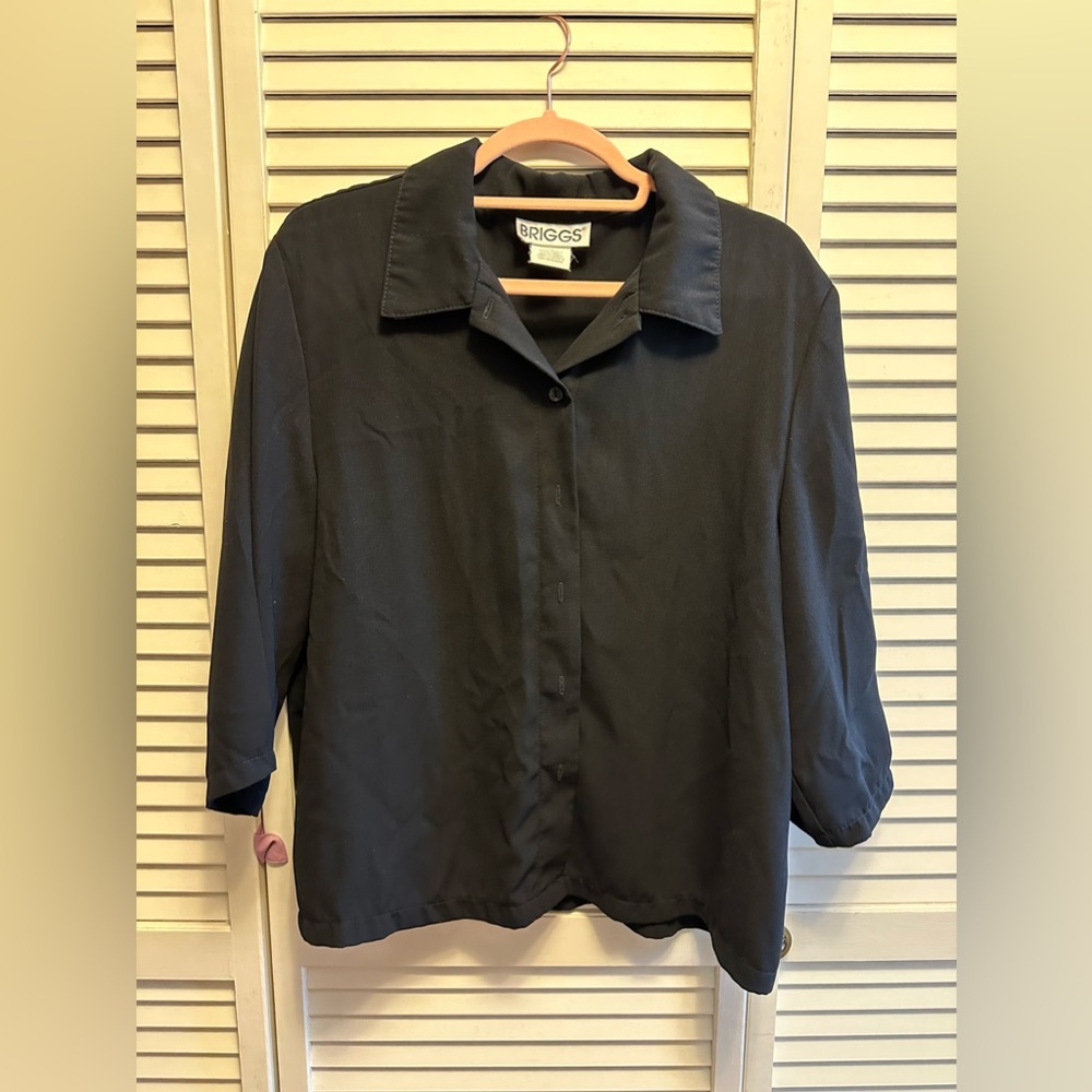 Briggs 1X black 3/4 length sleeve, button down top PTP 23”